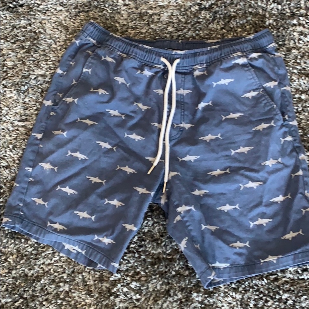 Men’s Forever 21 shorts Size M